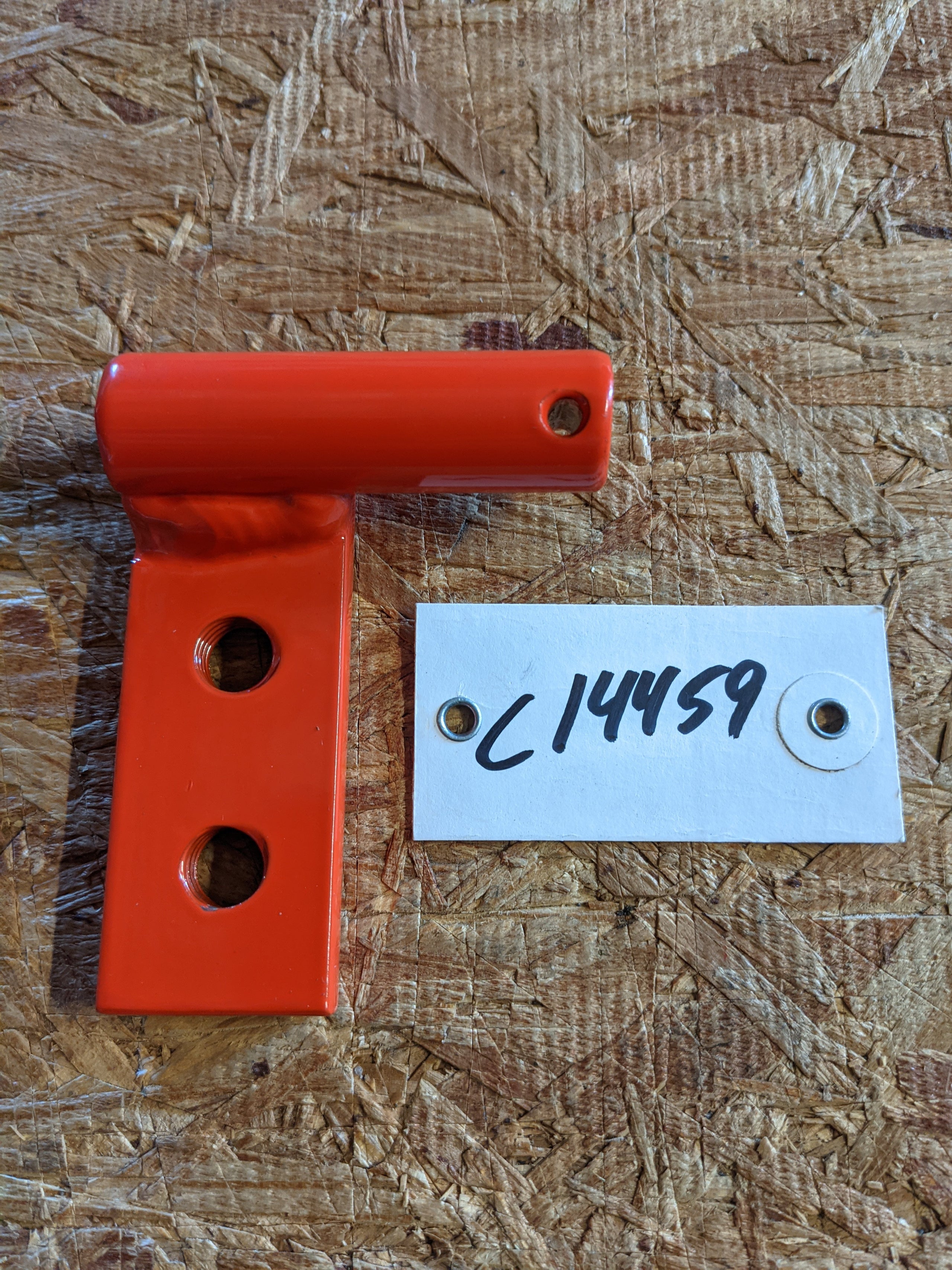 C14459 RH BRACKET SLEEVE HITCH MOUNT