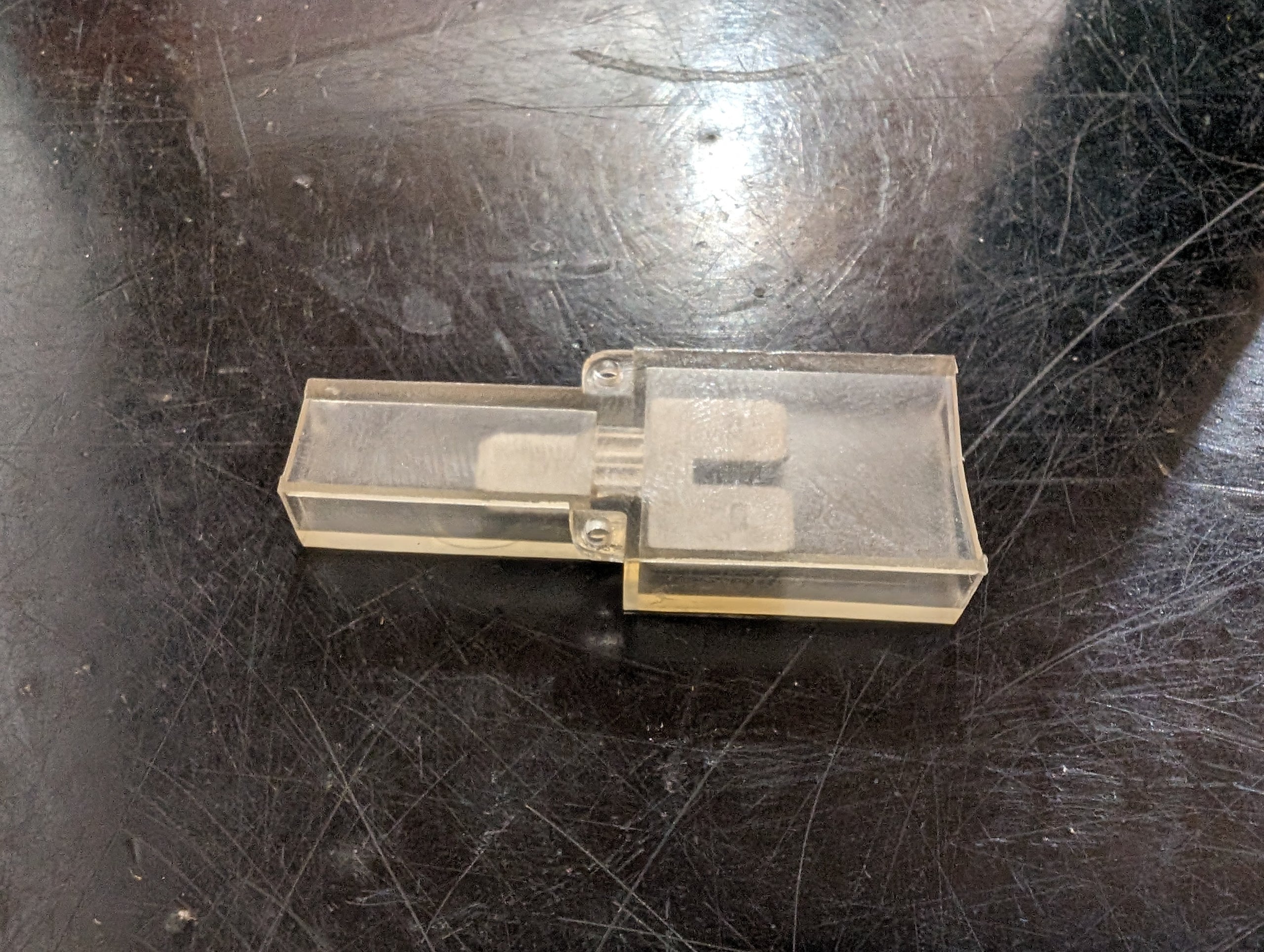 C14537-1 BODY - CONNECTOR 2 CONTACT - HEADLIGHT