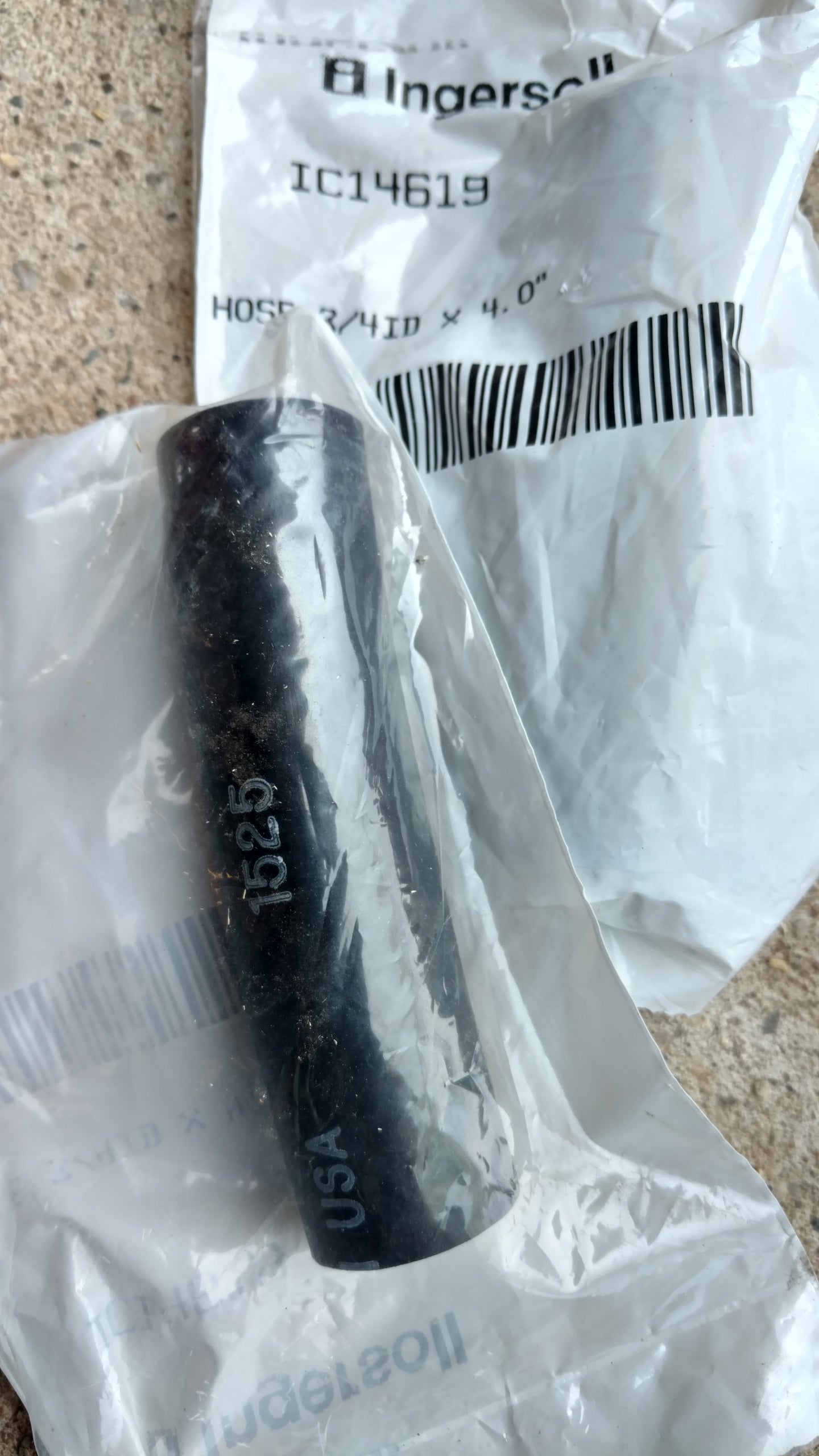 C14619 HOSE - 3/4 ID X 4.0 LG D55911