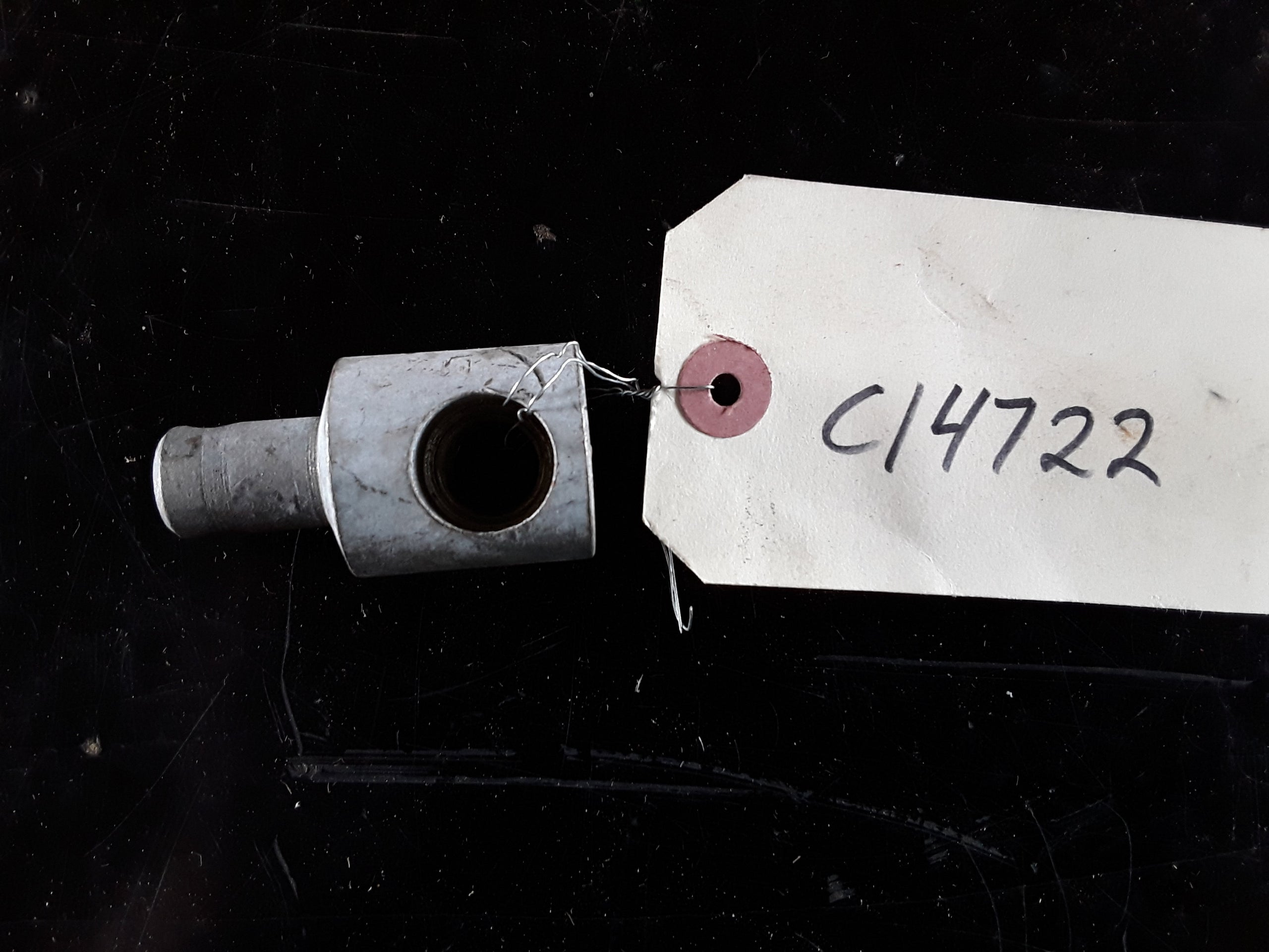 C14722 NUT - PIVOT ROD END