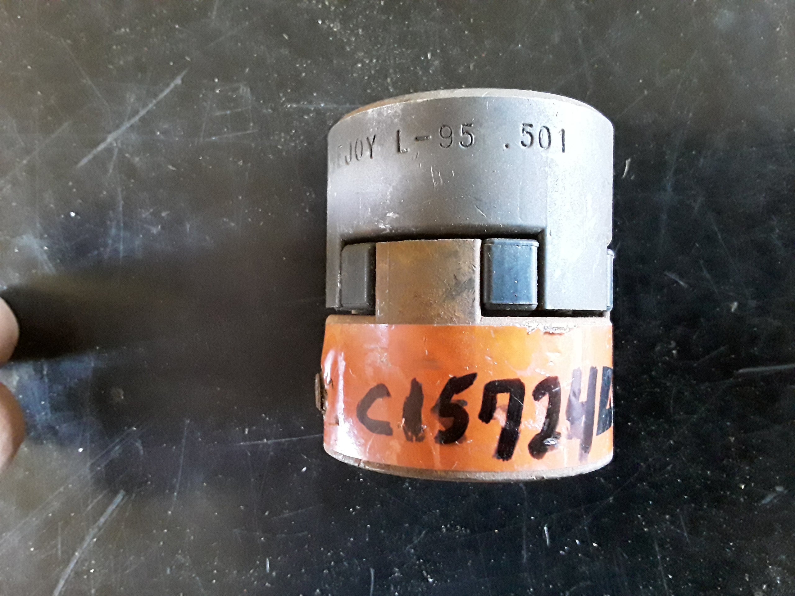 C15724 PUMP COUPLING - HALF FLEX .