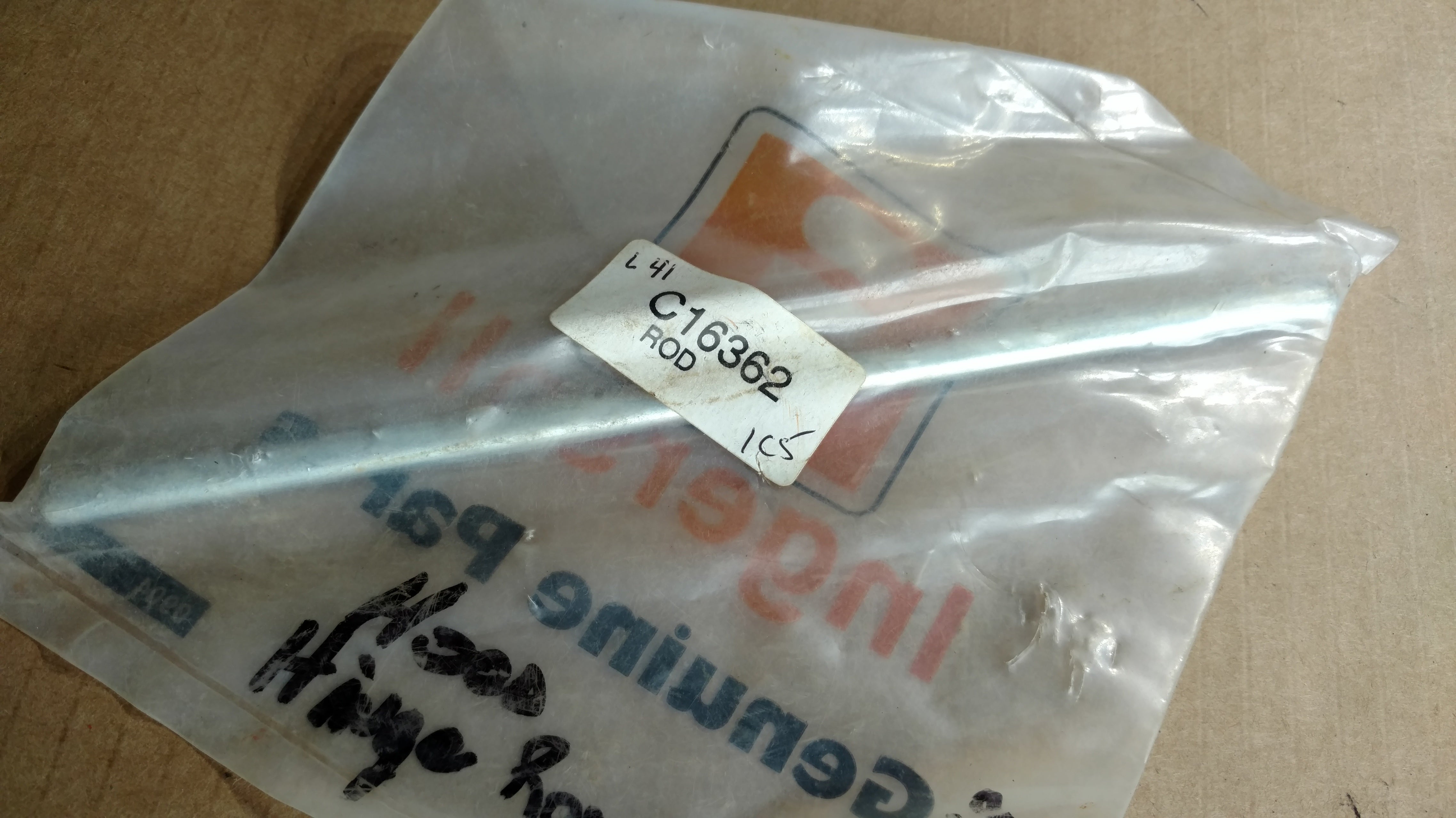 C16362 ROD - HINGE ZP (Hood)