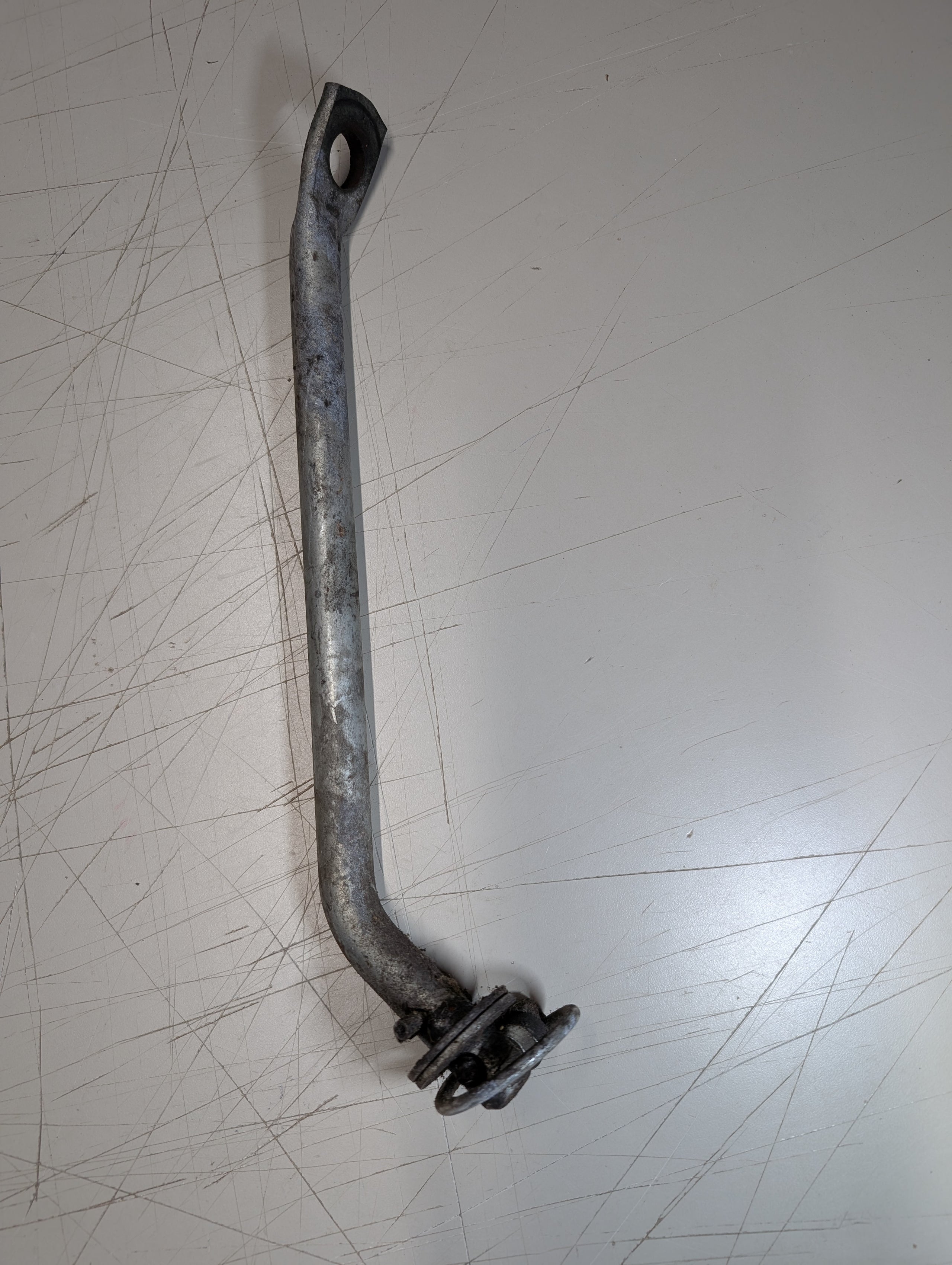 C32242 USED ARM - STABILIZER HH34